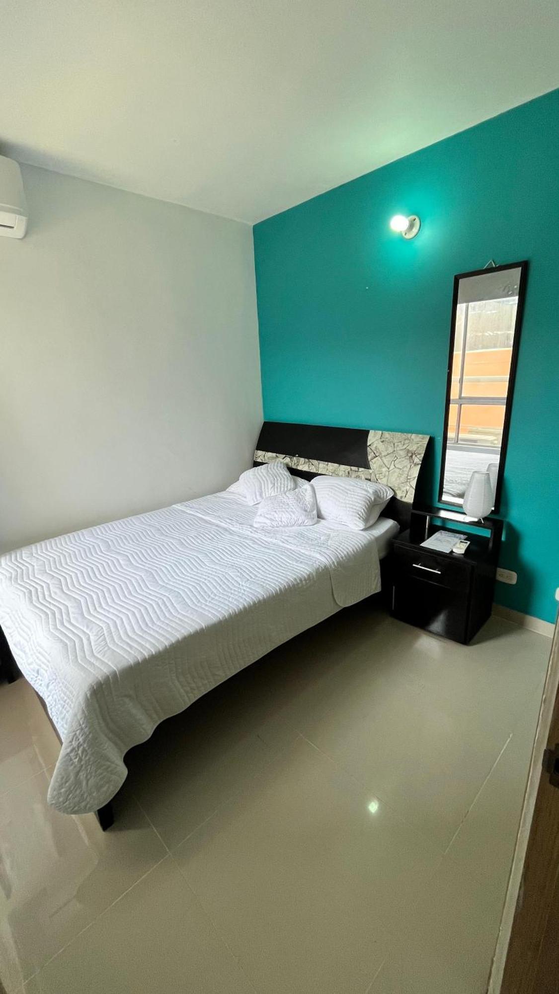 Apartamento Oasis Apartment *
